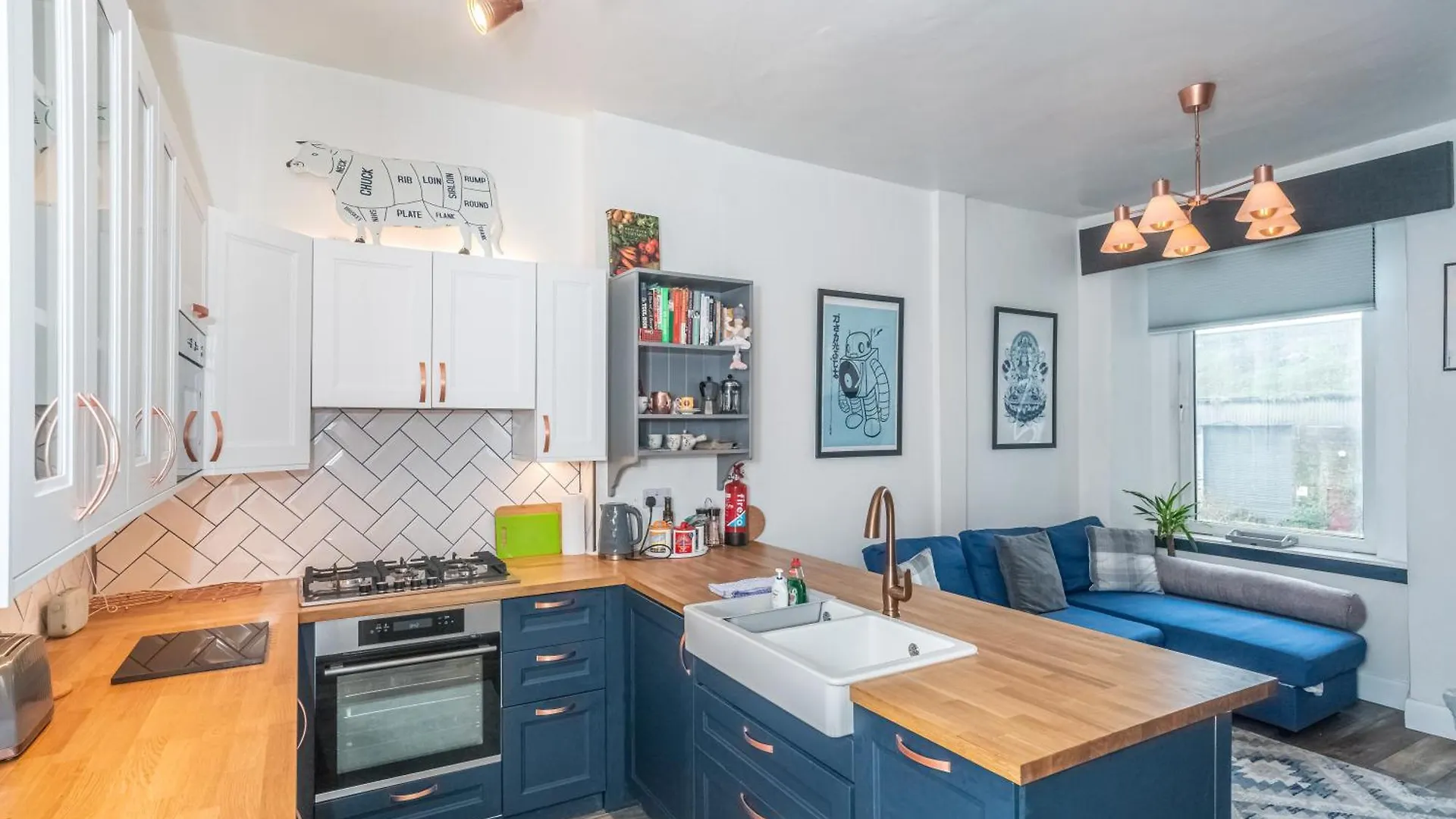 شقة Pass The Keys Trendy Historic Flat Sleeps 4 To 6 Near Leith Shore إدنبرة 0*,
