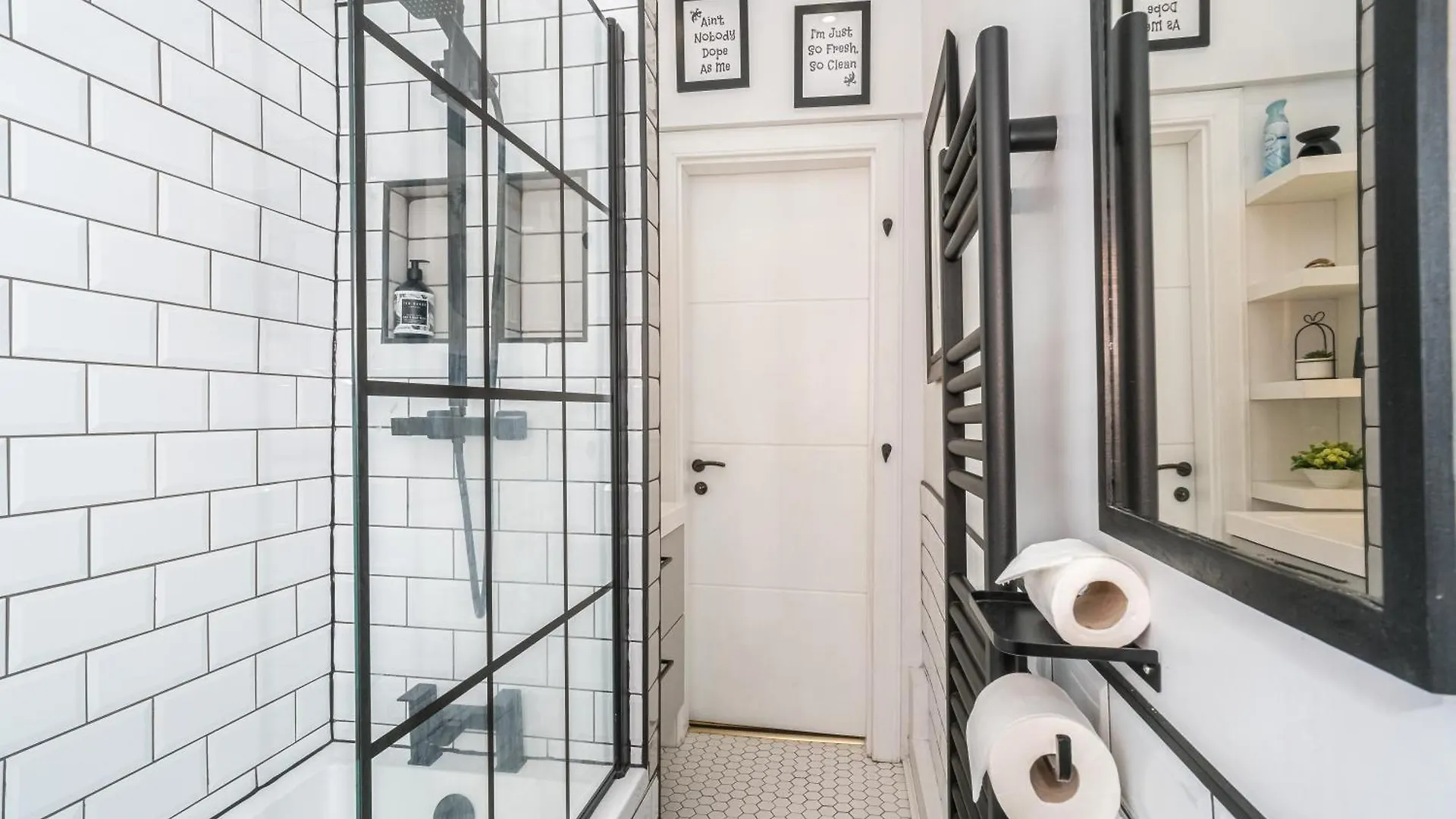 شقة Pass The Keys Trendy Historic Flat Sleeps 4 To 6 Near Leith Shore إدنبرة