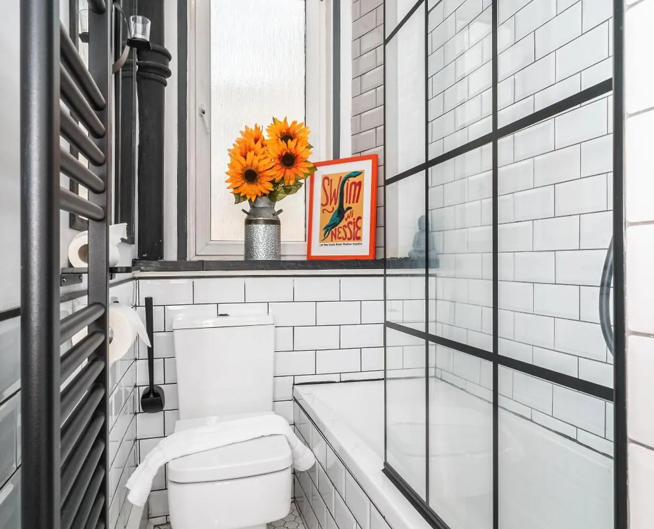 شقة Pass The Keys Trendy Historic Flat Sleeps 4 To 6 Near Leith Shore إدنبرة 0*,  المملكة المتحدة
