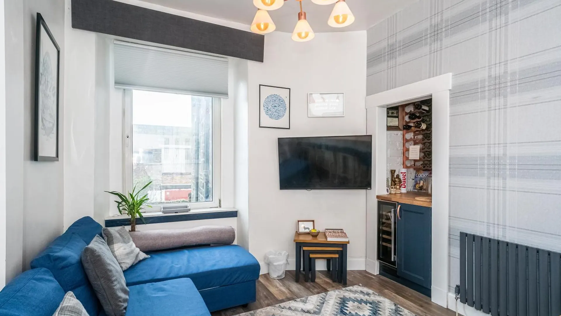 شقة Pass The Keys Trendy Historic Flat Sleeps 4 To 6 Near Leith Shore إدنبرة