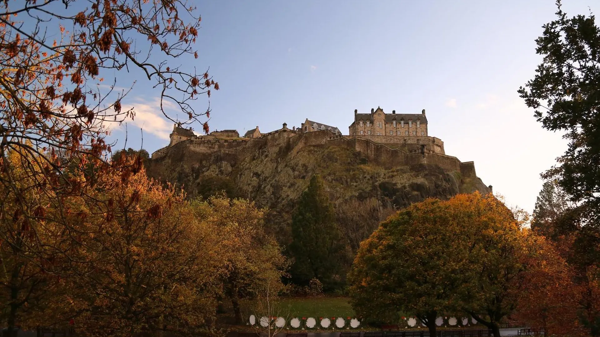 شقة Pass The Keys Trendy Historic Flat Sleeps 4 To 6 Near Leith Shore إدنبرة