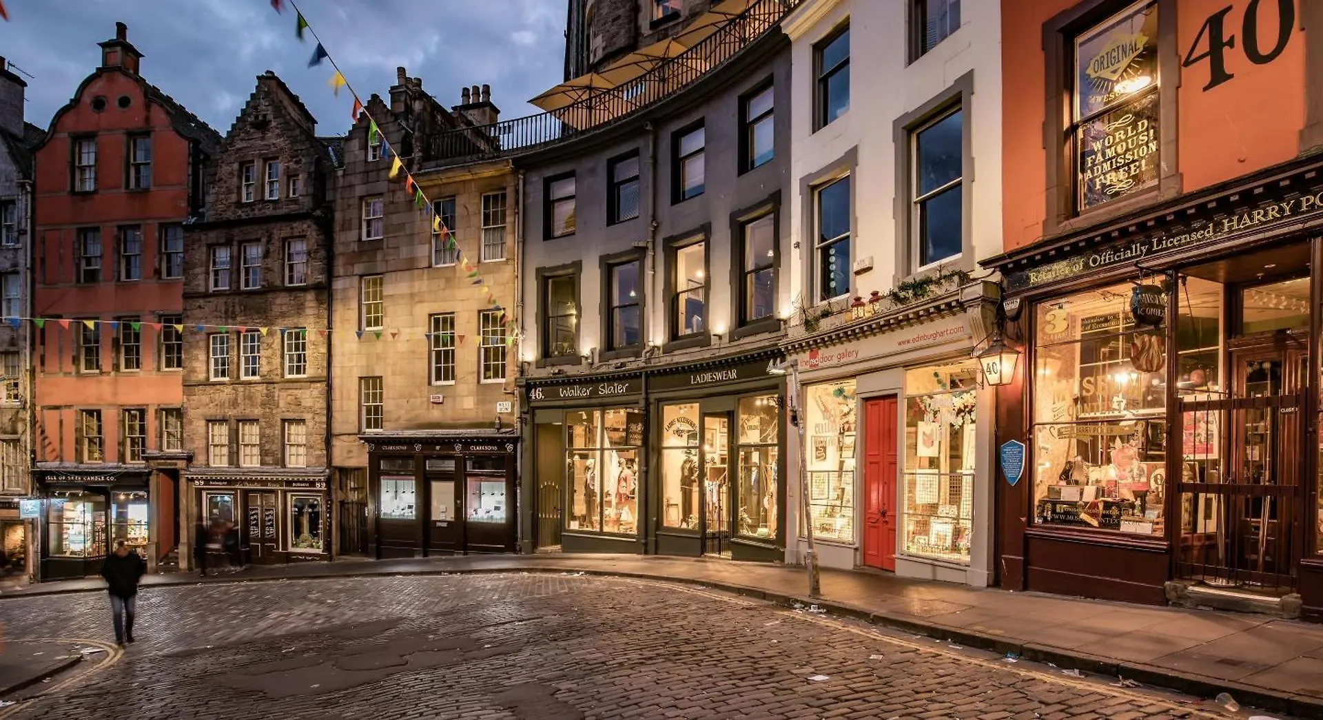شقة Pass The Keys Trendy Historic Flat Sleeps 4 To 6 Near Leith Shore إدنبرة المملكة المتحدة